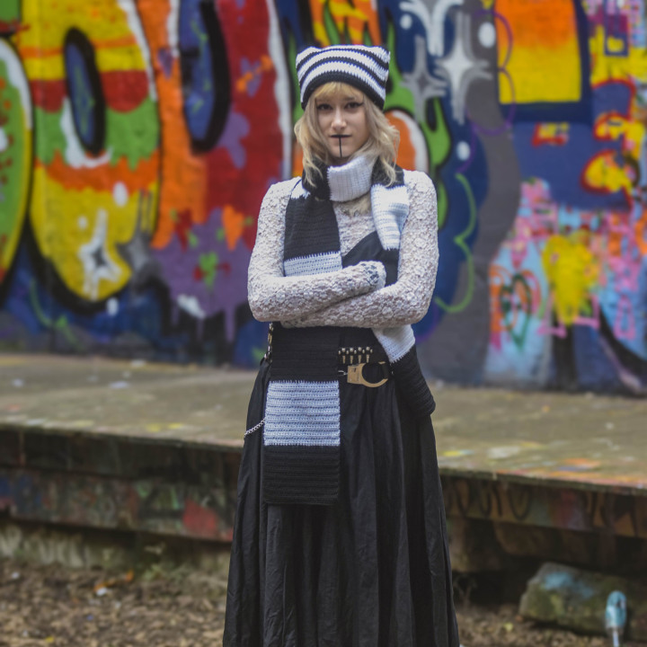 Striped Beanie - Black and White